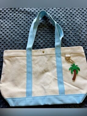 BaubleBar Canvas Tote Bag with Light Blue Trim and Palm Tree Charm